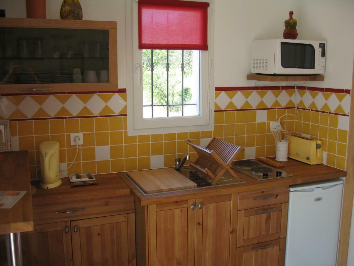 Bed and Breakfast La Cigale Sous L'Olivier Le Castellet  Exterior foto